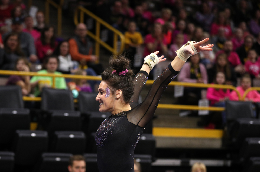 Iowa's Jax Kranitz competes on the vault against the Minnesota Golden Gophers Saturday, January 19, 2019 at Carver-Hawkeye Arena. (Brian Ray/hawkeyesports.com)
