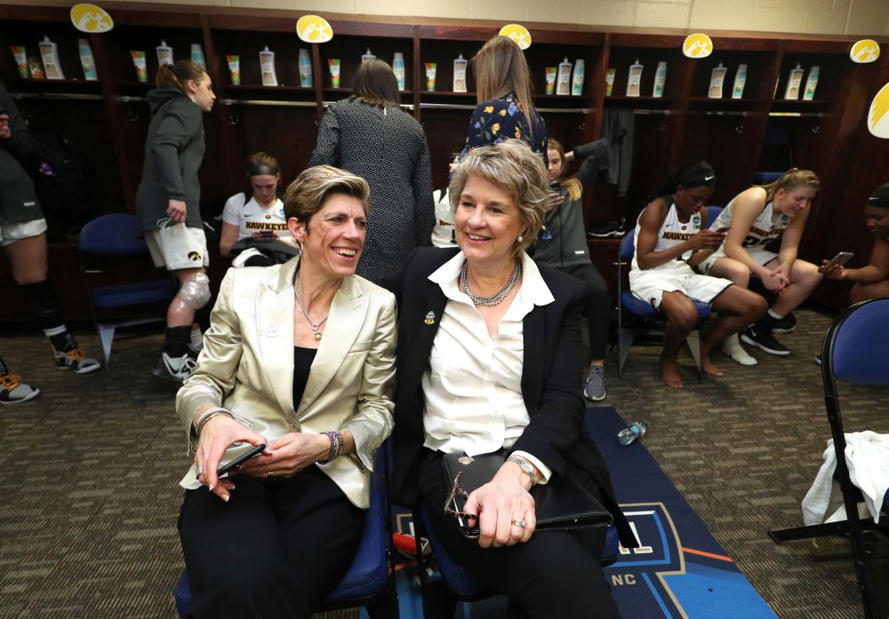 Iowa Hawkeyes associate head coach Jan Jensen and head coach Lisa Bluder against the NC State Wolfpack in the regional semi-final of the 2019 NCAA Women's College Basketball Tournament Saturday, March 30, 2019 at Greensboro Coliseum in Greensboro, NC.(Brian Ray/hawkeyesports.com)
