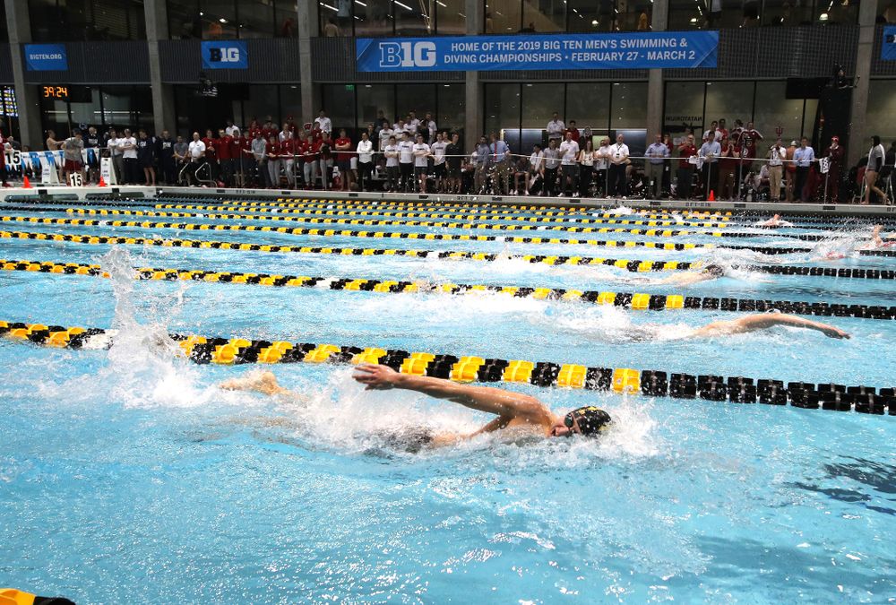Iowa's Michael Tenney swims the 500-yard freestyle during the bonus finals of the second day at the 2019 Big Ten Swimming and Diving Championships Thursday, February 28, 2019 at the Campus Wellness and Recreation Center. (Brian Ray/hawkeyesports.com)