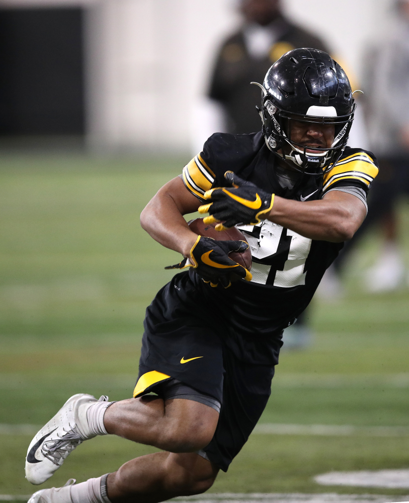 Iowa Hawkeyes running back Ivory Kelly-Martin (21) during preparation for the 2019 Outback Bowl Tuesday, December 18, 2018 at the Hansen Football Performance Center. (Brian Ray/hawkeyesports.com)