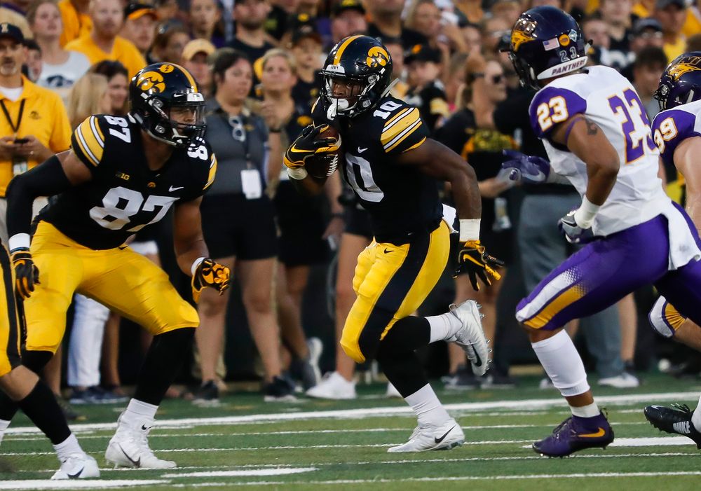 Iowa Hawkeyes running back Mekhi Sargent (10) runs the ball during a game against Northern Iowa at Kinnick Stadium on September 15, 2018. (Tork Mason/hawkeyesports.com)