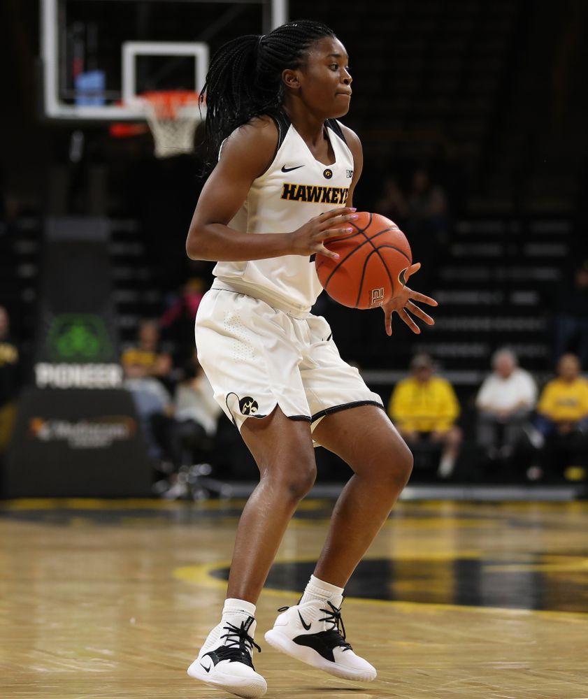 Iowa Hawkeyes guard Tomi Taiwo (1) against the Nebraska Cornhuskers Thursday, January 3, 2019 at Carver-Hawkeye Arena. (Brian Ray/hawkeyesports.com)