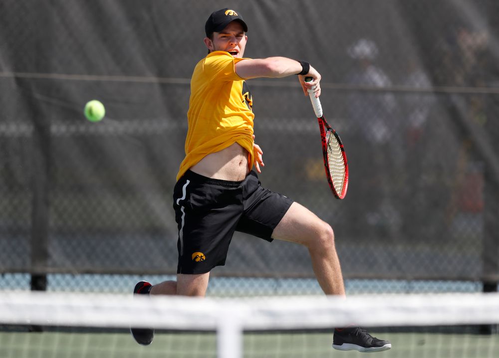 Jonas Larsen against Northwestern in the first round of the 2018 Big Ten Men's Tennis Tournament Thursday, April 26, 2018 at the Hawkeye Tennis and Recreation Complex. (Brian Ray/hawkeyesports.com)