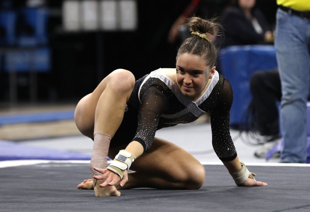 Iowa's Allie Gilchrist competes on the floor against the Rutgers Scarlet Knights Saturday, January 26, 2019 at Carver-Hawkeye Arena. (Brian Ray/hawkeyesports.com)