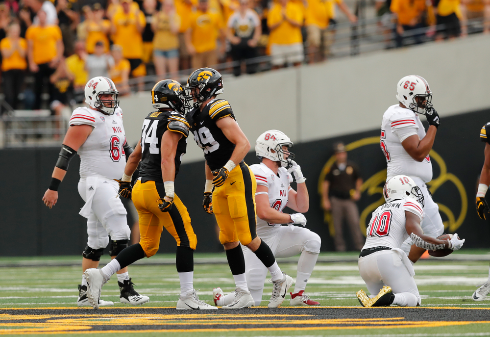 Iowa Hawkeyes linebacker Kristian Welch (34) and linebacker Nick Niemann (49) against the Northern Illinois Huskies Saturday, September 1, 2018 at Kinnick Stadium. (Brian Ray/hawkeyesports.com)