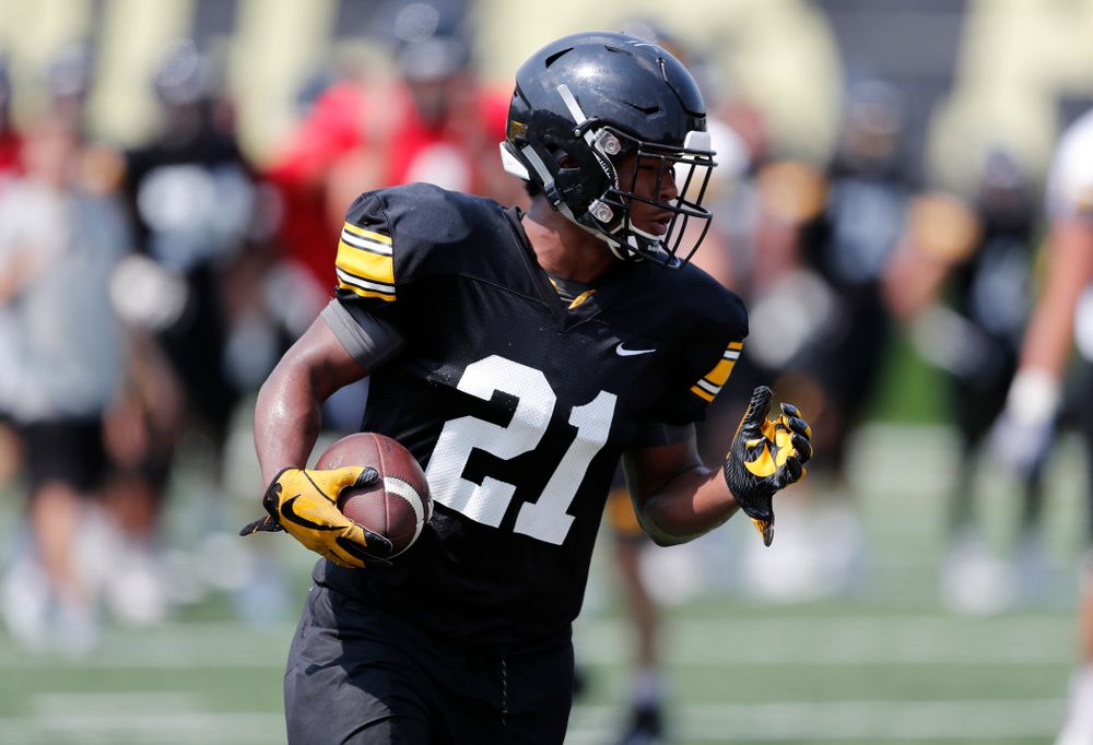 Iowa Hawkeyes running back Ivory Kelly-Martin (21) during fall camp practice No. 9 Friday, August 10, 2018 at the Kenyon Practice Facility. (Brian Ray/hawkeyesports.com)