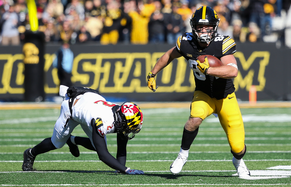 Iowa Hawkeyes wide receiver Nick Easley (84) runs the ball during a game against Maryland at Kinnick Stadium on October 20, 2018. (Tork Mason/hawkeyesports.com)