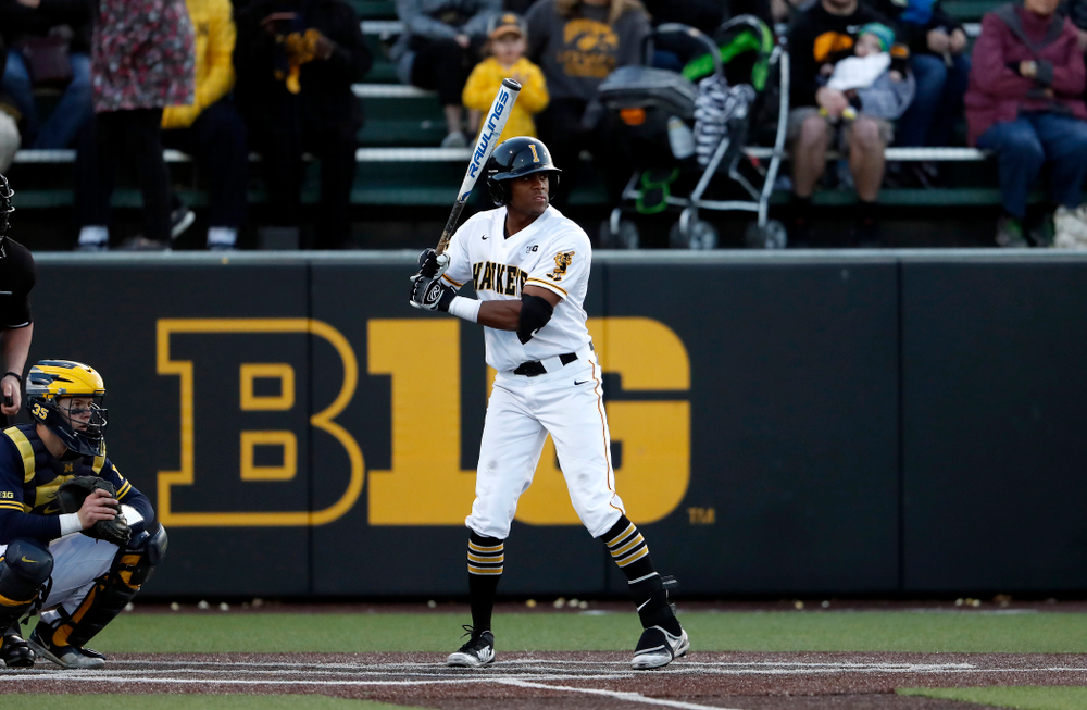 Iowa Hawkeyes third baseman Lorenzo Elion (1) against the Michigan Wolverines Friday, April 27, 2018 at Duane Banks Field in Iowa City. (Brian Ray/hawkeyesports.com)