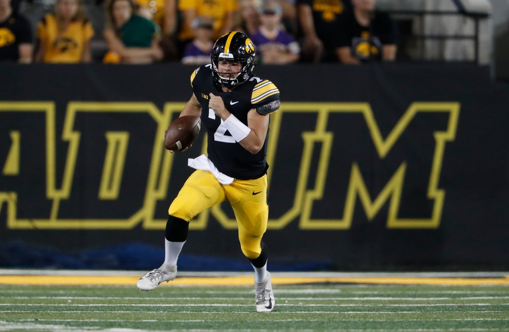 Iowa Hawkeyes quarterback Peyton Mansell (2) against the Northern Iowa Panthers Saturday, September 15, 2018 at Kinnick Stadium. (Brian Ray/hawkeyesports.com)