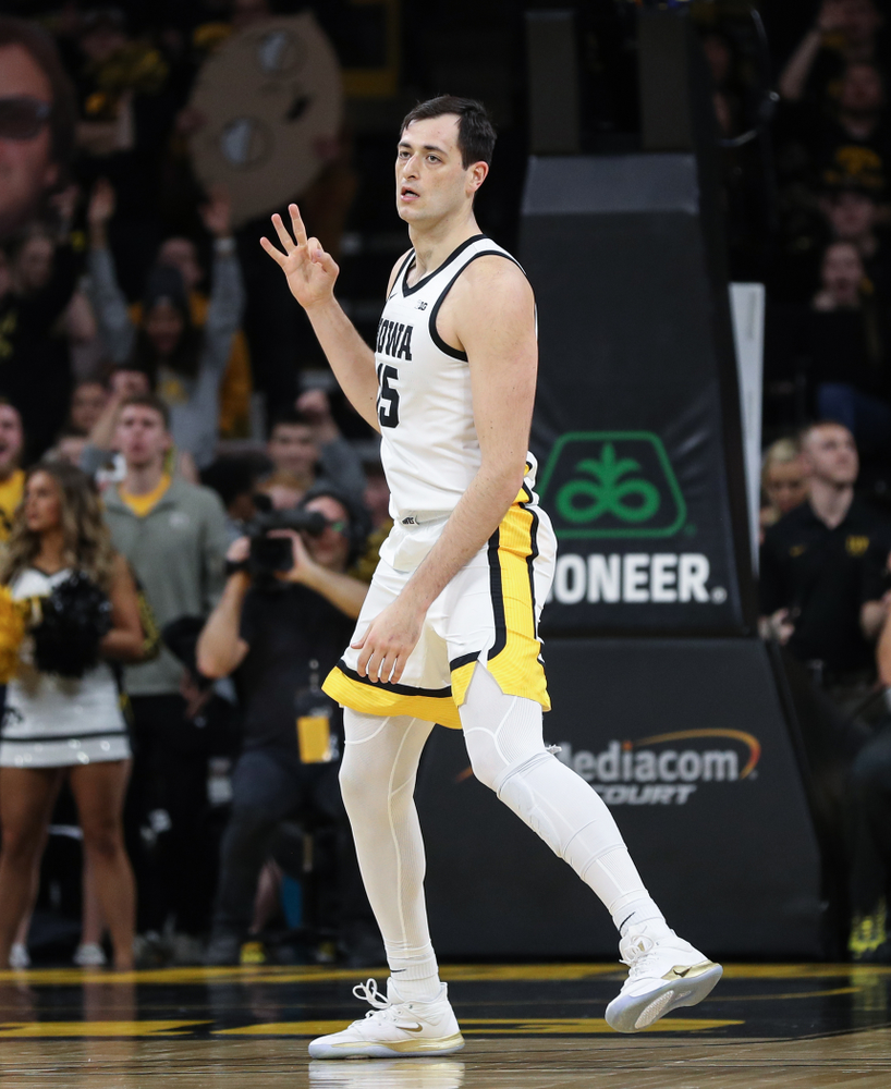 Iowa Hawkeyes forward Ryan Kriener (15) against the Purdue Boilermakers Tuesday, March 3, 2020 at Carver-Hawkeye Arena. (Brian Ray/hawkeyesports.com)