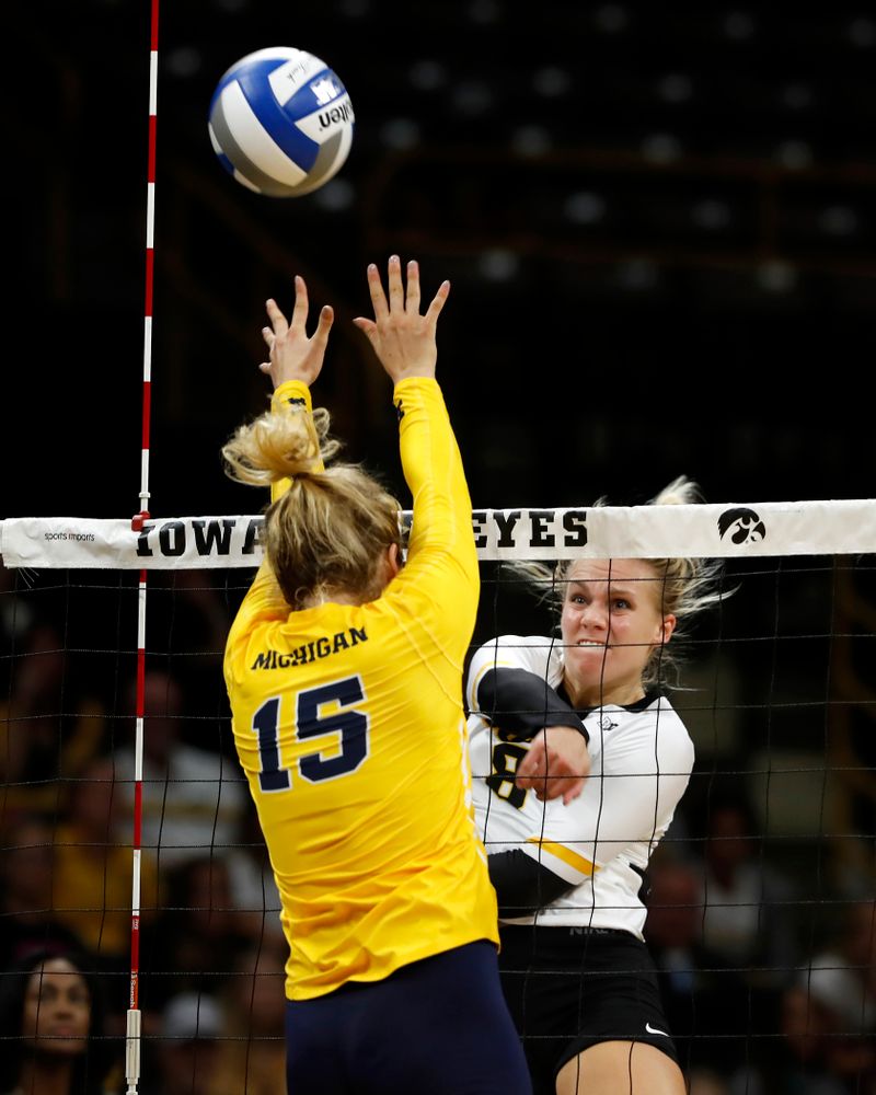 Iowa Hawkeyes right side hitter Reghan Coyle (8) against the Michigan Wolverines Sunday, September 23, 2018 at Carver-Hawkeye Arena. (Brian Ray/hawkeyesports.com)