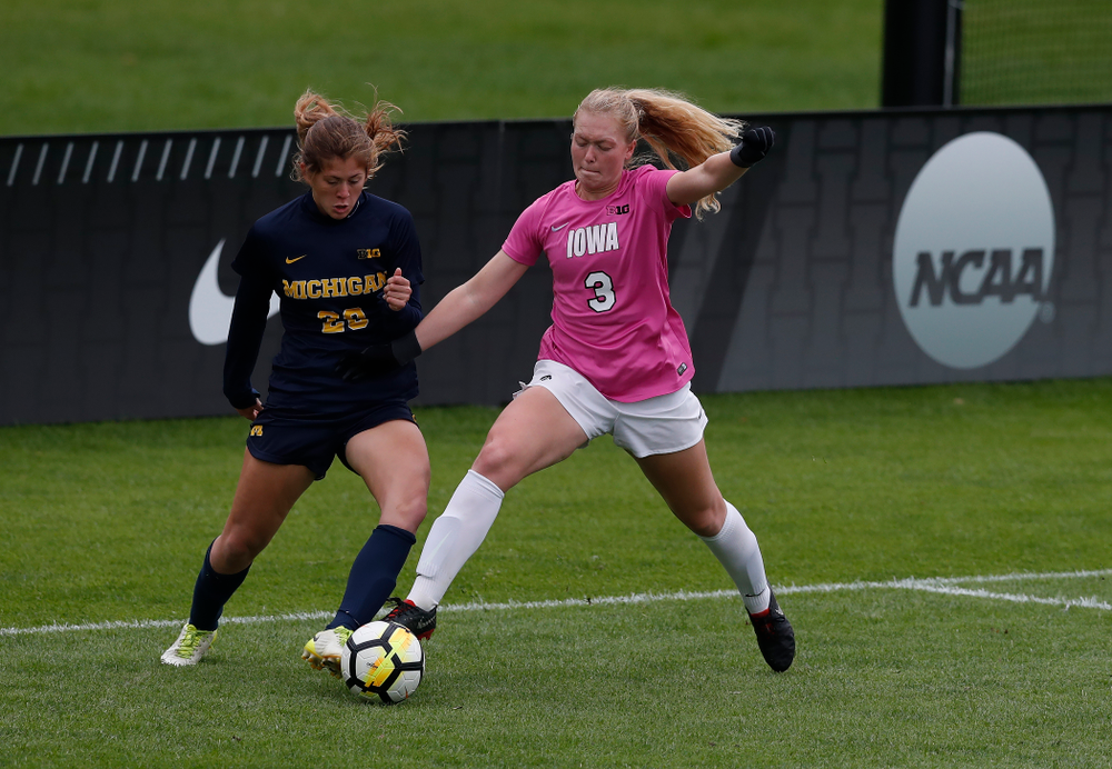 Iowa Hawkeyes Morgan Kemmerling (3) against Michigan Sunday, October 14, 2018 at the Iowa Soccer Complex. (Brian Ray/hawkeyesports.com)