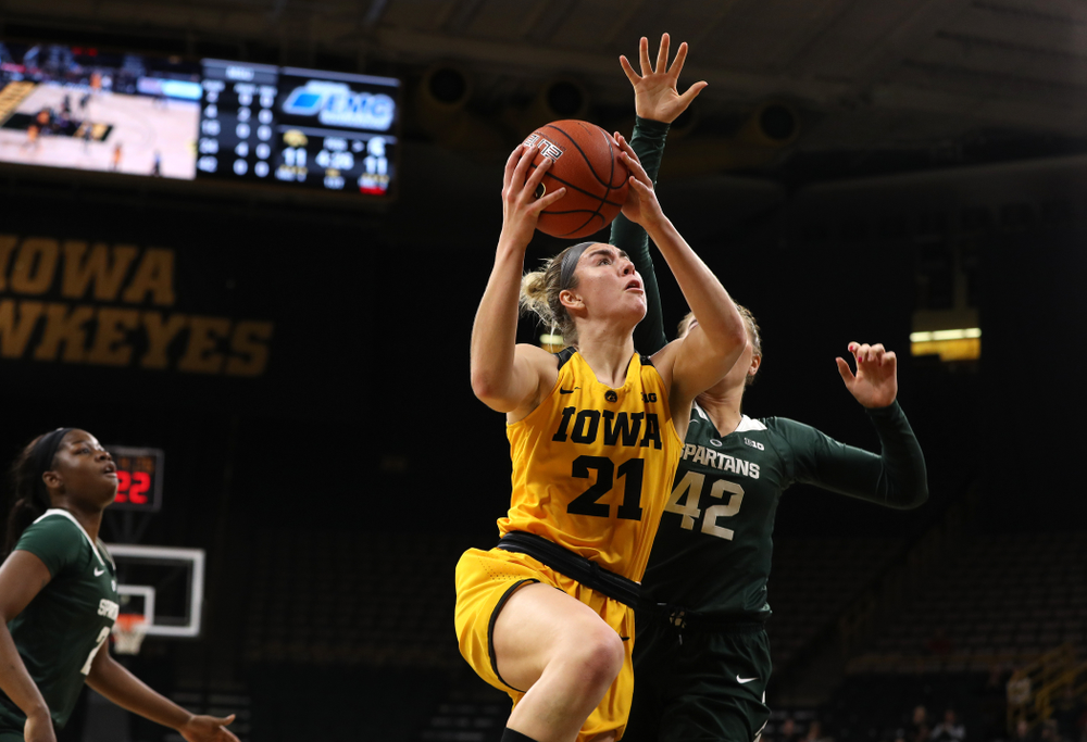 Iowa Hawkeyes forward Hannah Stewart (21) against the Michigan State Spartans Thursday, February 7, 2019 at Carver-Hawkeye Arena. (Brian Ray/hawkeyesports.com)