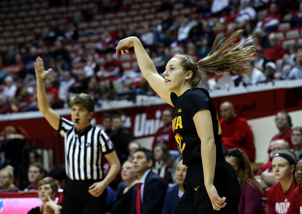 Iowa Hawkeyes guard Kathleen Doyle (22) against the Indiana Hoosiers Thursday, February 21, 2019 at Simon Skjodt Assembly Hall. (Brian Ray/hawkeyesports.com)