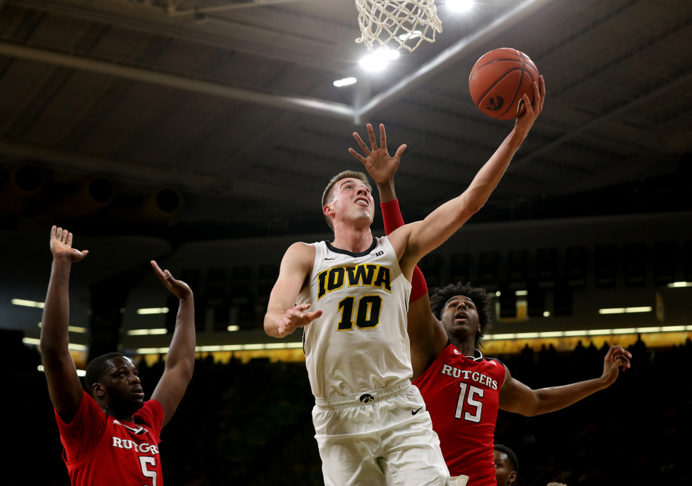 Iowa Hawkeyes guard Joe Wieskamp (10) against the Rutgers Scarlet Knights Saturday, March 2, 2019 at Carver-Hawkeye Arena. (Brian Ray/hawkeyesports.com)