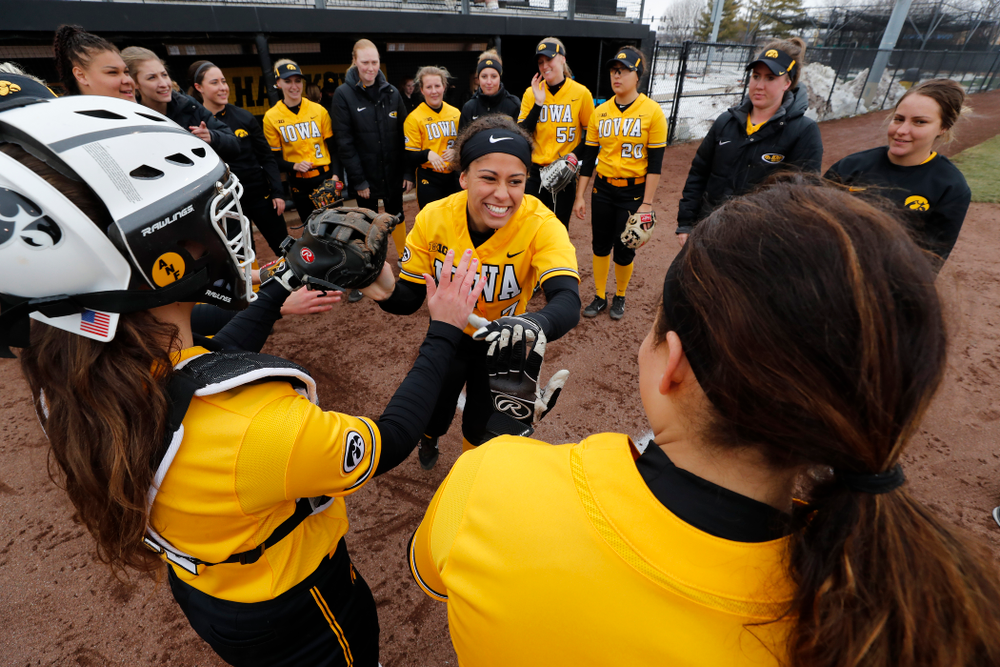 Iowa Hawkeyes infielder Lea Thompson (7) against UW Green Bay Tuesday, March 27, 2018 at Bob Pearl Field. (Brian Ray/hawkeyesports.com)