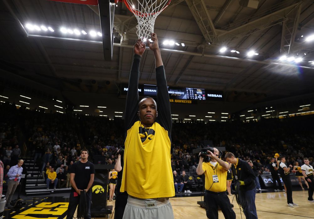 Iowa Hawkeyes guard Maishe Dailey (1) against the Nebraska Cornhuskers Sunday, January 6, 2019 at Carver-Hawkeye Arena. (Brian Ray/hawkeyesports.com)