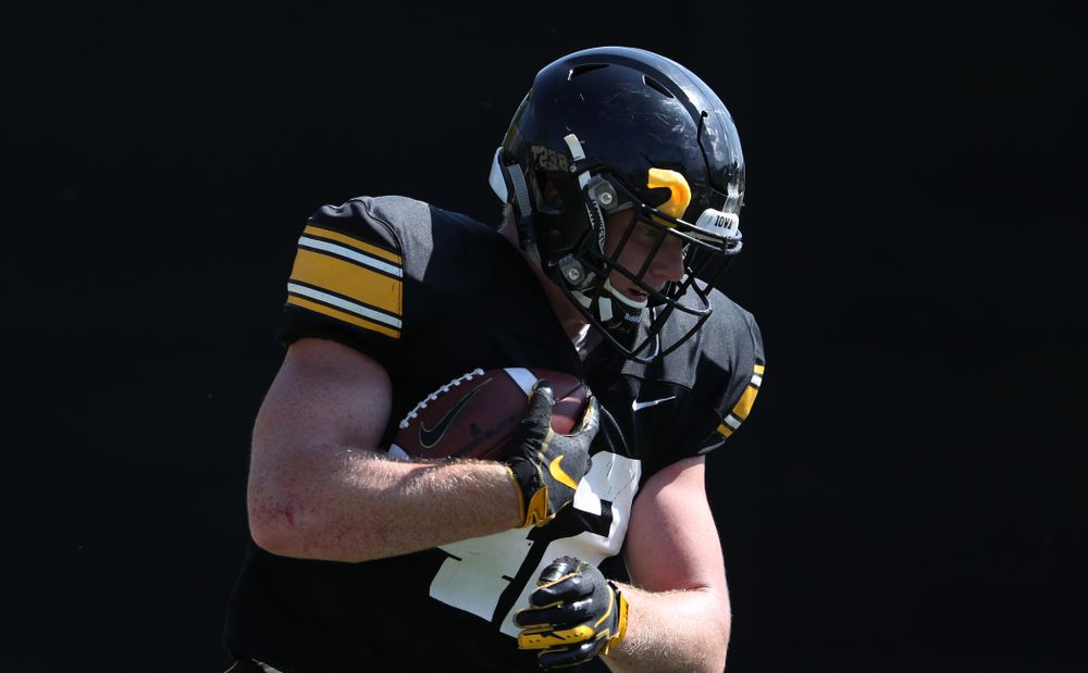 Iowa Hawkeyes tight end Shaun Beyer (42) during Fall Camp Practice No. 5 Tuesday, August 6, 2019 at the Ronald D. and Margaret L. Kenyon Football Practice Facility. (Brian Ray/hawkeyesports.com)