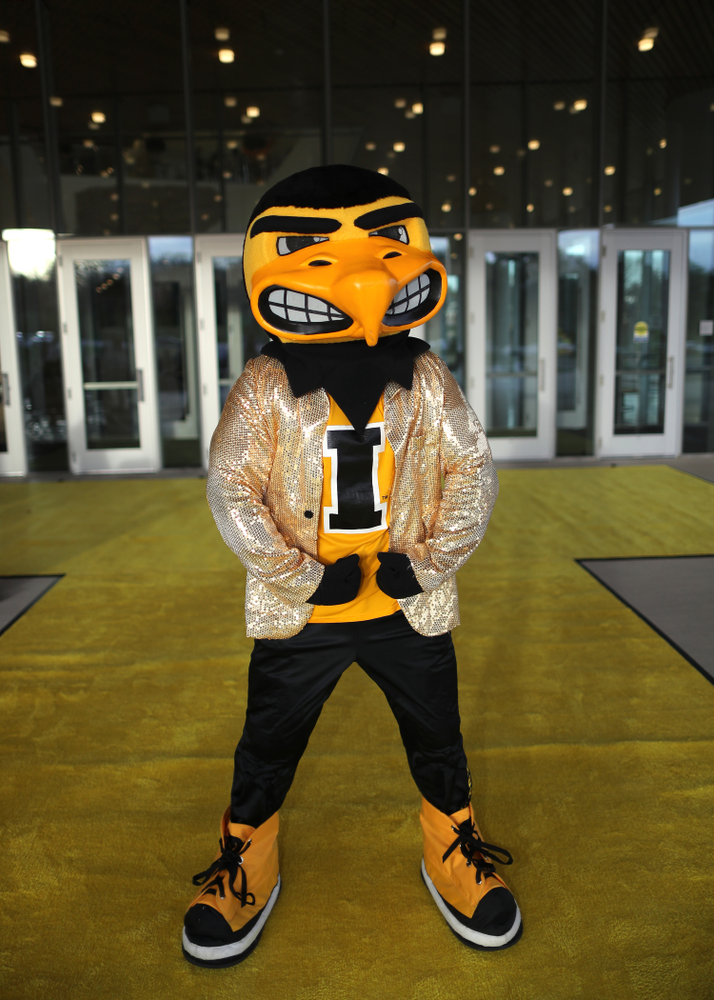 The 2019 Golden Herkys yellow carpet Tuesday, April 23, 2019 at Hancher Auditorium. (Brian Ray/hawkeyesports.com)