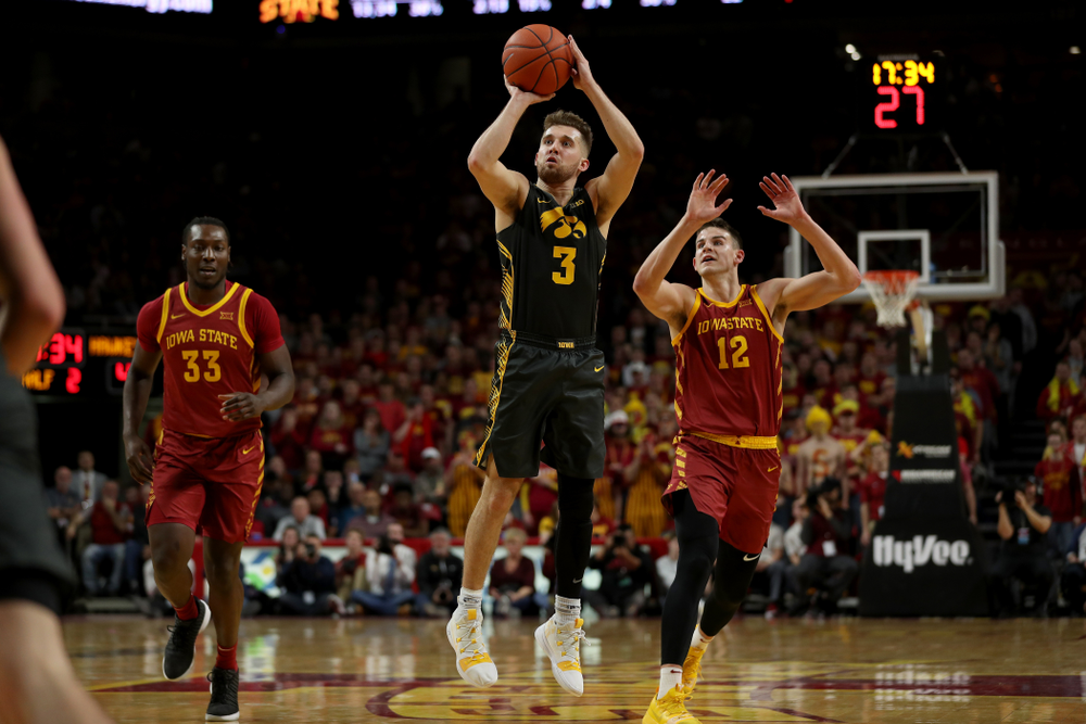 Iowa Hawkeyes guard Jordan Bohannon (3) against the Iowa State Cyclones Thursday, December 12, 2019 at Hilton Coliseum in Ames, Iowa(Brian Ray/hawkeyesports.com)