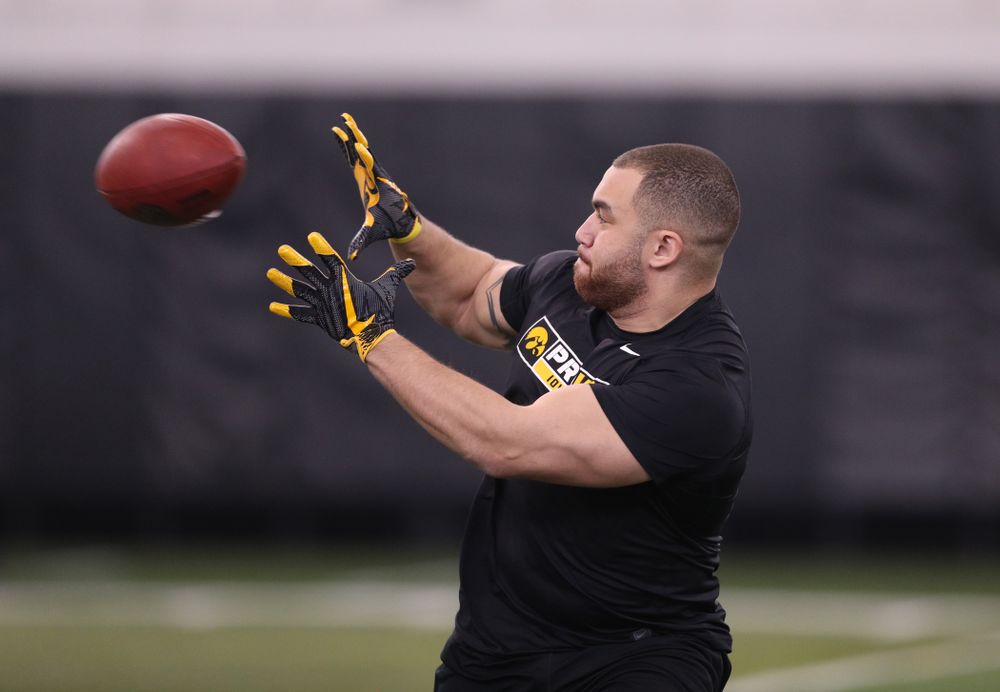 Iowa Hawkeyes tight end Tommy Kujawa (46) during the teamÕs annual Pro Day Monday, March 25, 2019 at the Hansen Football Performance Center. (Brian Ray/hawkeyesports.com)