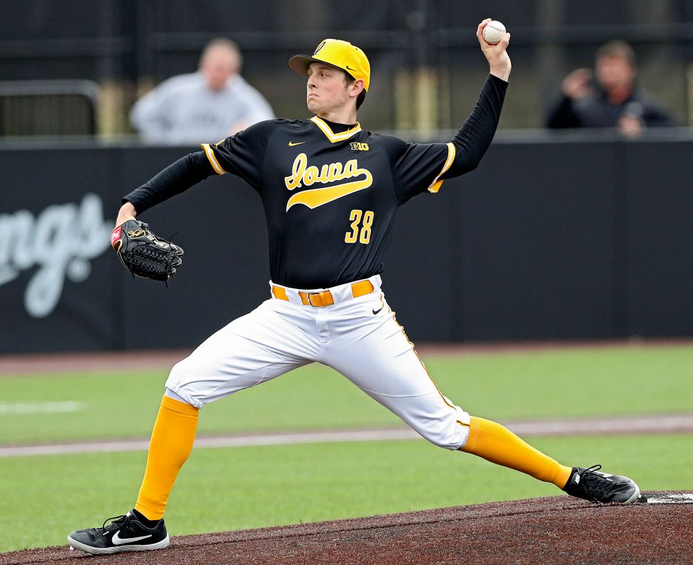 Iowa Hawkeyes pitcher Trenton Wallace (38) delivers to the plate during the first inning of their game against Illinois State at Duane Banks Field in Iowa City on Wednesday, Apr. 3, 2019. (Stephen Mally/hawkeyesports.com)
