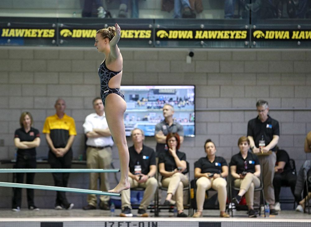 Iowa’s Samantha Tamborski competes in the women’s 1 meter diving consolation finals event during the 2020 Women’s Big Ten Swimming and Diving Championships at the Campus Recreation and Wellness Center in Iowa City on Thursday, February 20, 2020. (Stephen Mally/hawkeyesports.com)