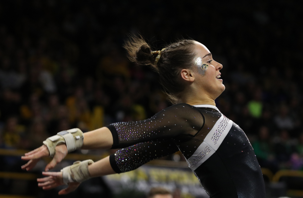 Iowa's Allie Gilchrist competes on the floor against the Rutgers Scarlet Knights Saturday, January 26, 2019 at Carver-Hawkeye Arena. (Brian Ray/hawkeyesports.com)