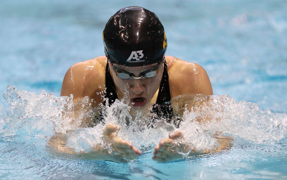 Iowa's Sage Ohlensehlen competes in the 200-yard breaststroke during the third day of the Hawkeye Invitational at the Campus Recreation and Wellness Center on November 17, 2018. (Tork Mason/hawkeyesports.com)