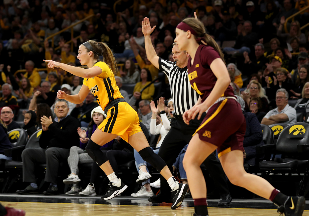 Iowa Hawkeyes guard Makenzie Meyer (3) against the Minnesota Golden Gophers Thursday, February 27, 2020 at Carver-Hawkeye Arena. (Brian Ray/hawkeyesports.com)