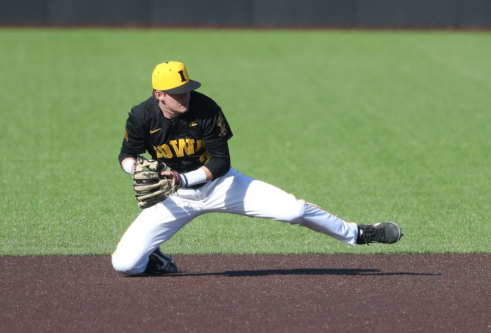 Iowa Hawkeyes infielder Brendan Sher (2) against the Bradley Braves Tuesday, March 26, 2019 at Duane Banks Field. (Brian Ray/hawkeyesports.com)