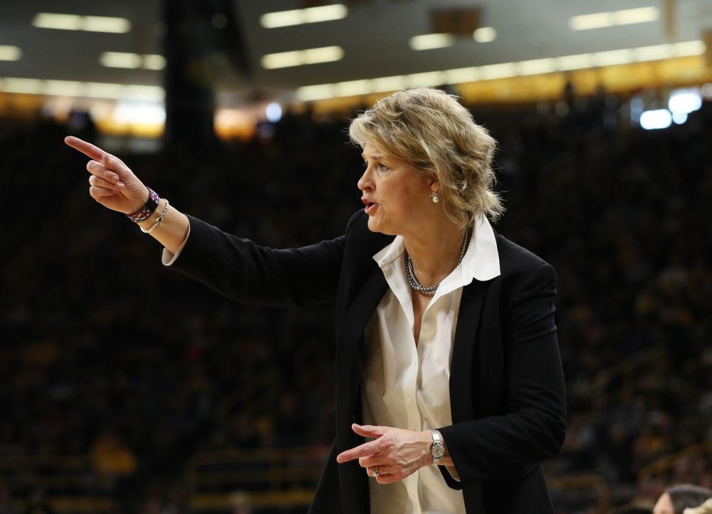 Iowa Hawkeyes head coach Lisa Bluder against the Northwestern Wildcats Sunday, March 3, 2019 at Carver-Hawkeye Arena. (Brian Ray/hawkeyesports.com)