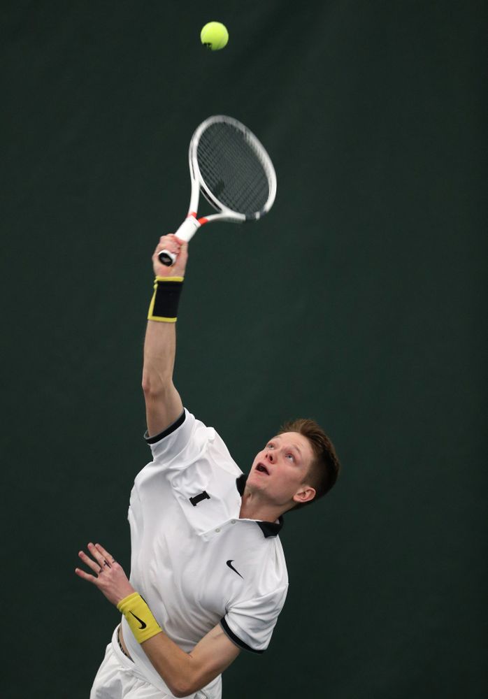 Iowa's Jason Kerst against North Dakota Friday, January 25, 2019 at the Hawkeye Tennis and Recreation Complex. (Brian Ray/hawkeyesports.com)