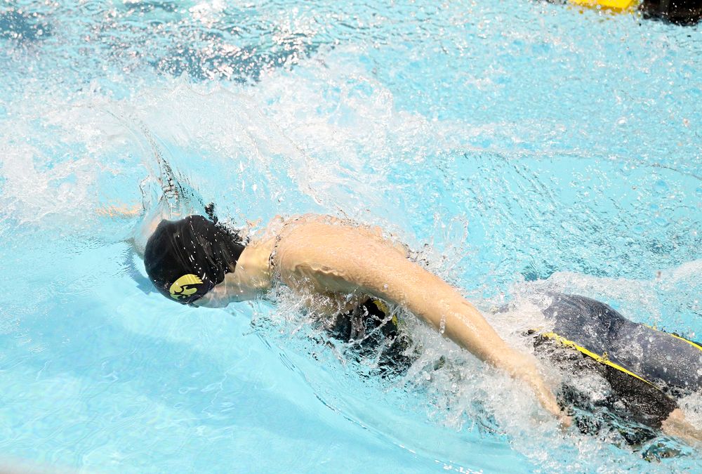 Iowa’s Zoe Pawloski swims the women’s 50 yard freestyle preliminary event during the 2020 Women’s Big Ten Swimming and Diving Championships at the Campus Recreation and Wellness Center in Iowa City on Thursday, February 20, 2020. (Stephen Mally/hawkeyesports.com)