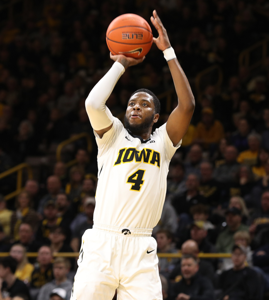 Iowa Hawkeyes guard Isaiah Moss (4) against the Northwestern Wildcats Sunday, February 10, 2019 at Carver-Hawkeye Arena. (Brian Ray/hawkeyesports.com)