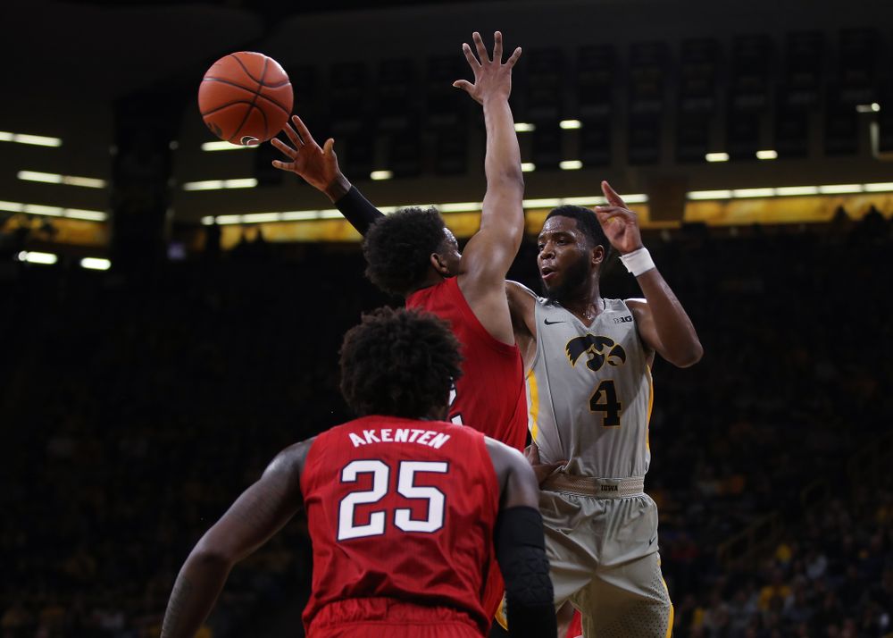 Iowa Hawkeyes guard Isaiah Moss (4) against the Nebraska Cornhuskers Sunday, January 6, 2019 at Carver-Hawkeye Arena. (Brian Ray/hawkeyesports.com)