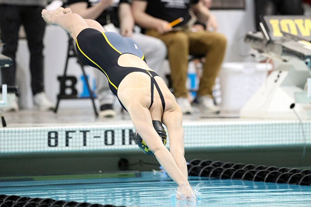 Iowa’s Allyssa Fluit swims the women’s 500 yard freestyle consolation finals event during the 2020 Women’s Big Ten Swimming and Diving Championships at the Campus Recreation and Wellness Center in Iowa City on Thursday, February 20, 2020. (Stephen Mally/hawkeyesports.com)