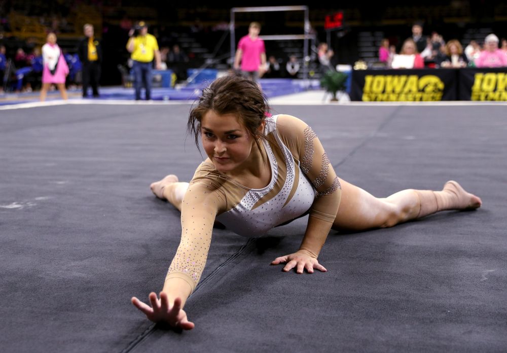 IowaÕs Erin Castle competes on the floor against Ball State and Air Force Saturday, January 11, 2020 at Carver-Hawkeye Arena. (Brian Ray/hawkeyesports.com)