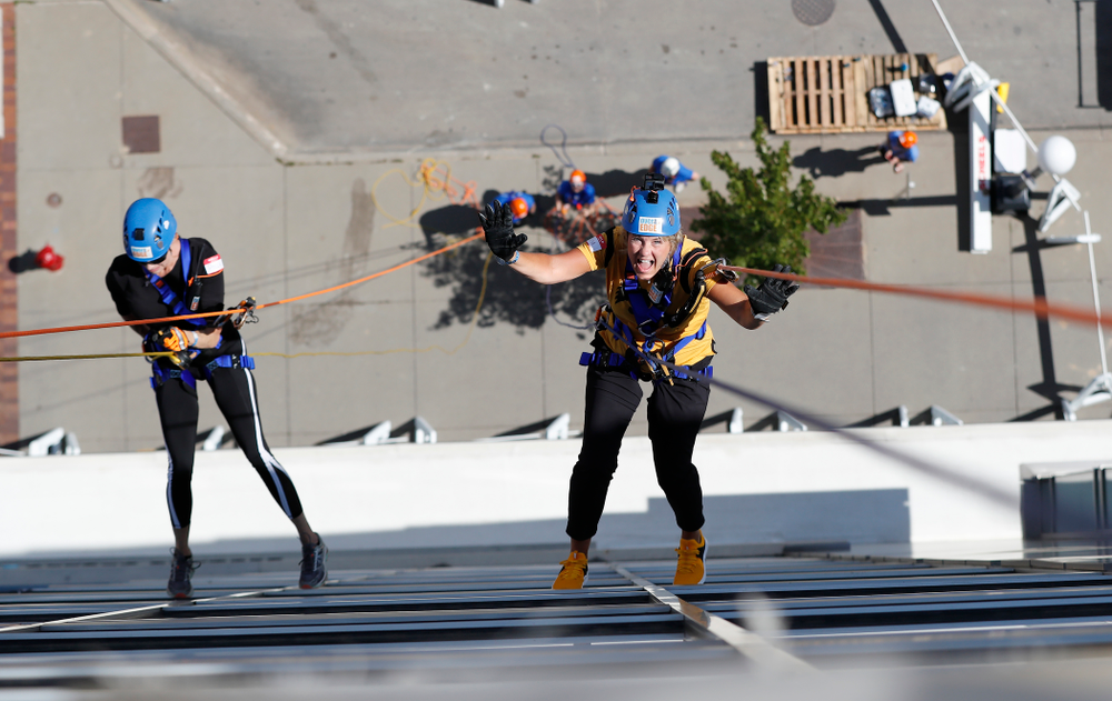 Iowa Women's Basketball head coach Lisa Bluder goes Over The Edge to benefit Ronald McDonald House Charities of Eastern Iowa and Western Illinois Friday, September 14, 2018 in downtown Iowa City.(Brian Ray/hawkeyesports.com)
