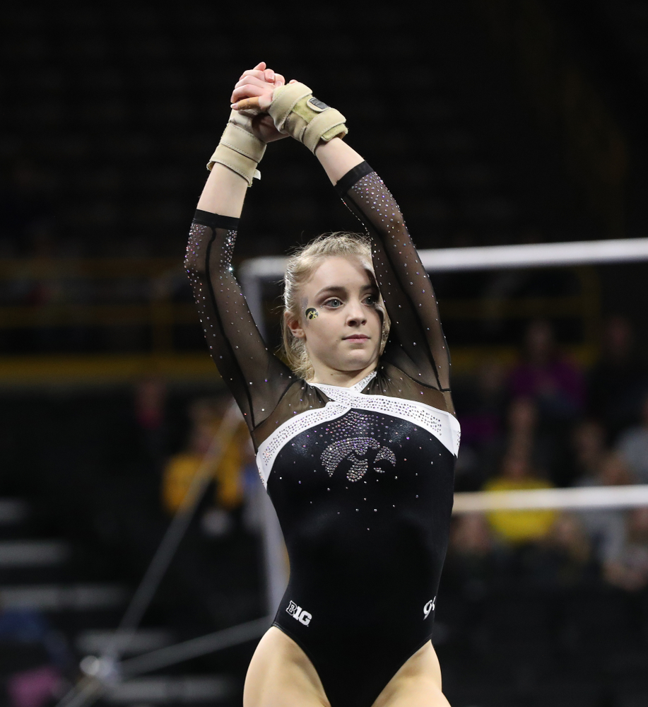 Iowa's Lauren Guerin competes on the floor against the Rutgers Scarlet Knights Saturday, January 26, 2019 at Carver-Hawkeye Arena. (Brian Ray/hawkeyesports.com)