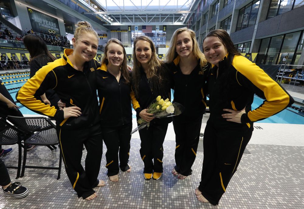 Abbey Schneider, Katie McGovern, Devin Jacobs, Kelly McNamara and Jacintha Thomas during a double dual against Wisconsin and Northwestern Saturday, January 19, 2019 at the Campus Recreation and Wellness Center. (Brian Ray/hawkeyesports.com)