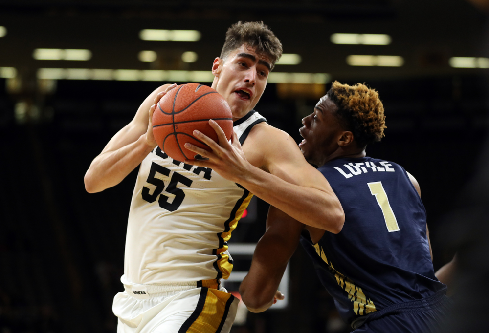 Iowa Hawkeyes forward Luka Garza (55) against Oral Roberts Friday, November 15, 2019 at Carver-Hawkeye Arena. (Brian Ray/hawkeyesports.com)