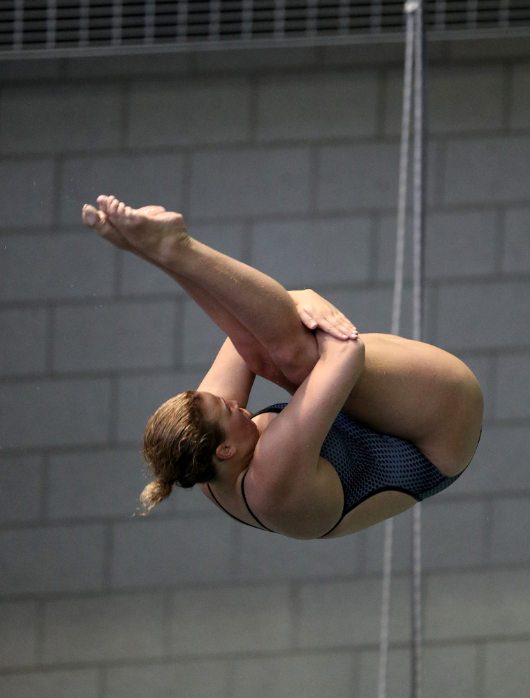 IowaÕs Claire Park competes on the 3 meter springboard against Notre Dame and Illinois Saturday, January 11, 2020 at the Campus Recreation and Wellness Center. (Brian Ray/hawkeyesports.com)