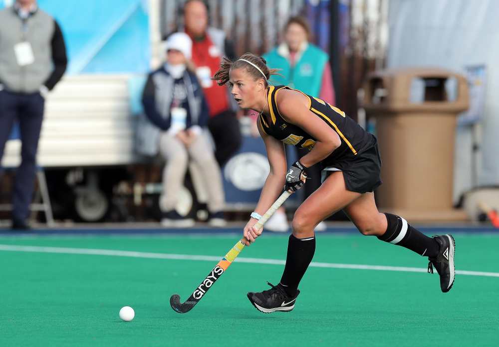Iowa Hawkeyes Sophie Sunderland (20) against Penn State in the 2019 Big Ten Field Hockey Tournament Championship Game Sunday, November 10, 2019 in State College. (Brian Ray/hawkeyesports.com)