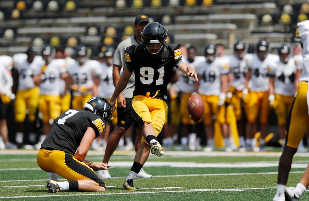 Iowa Hawkeyes place kicker Miguel Recinos (91) during Kids Day Saturday, August 11, 2018 at Kinnick Stadium. (Brian Ray/hawkeyesports.com)