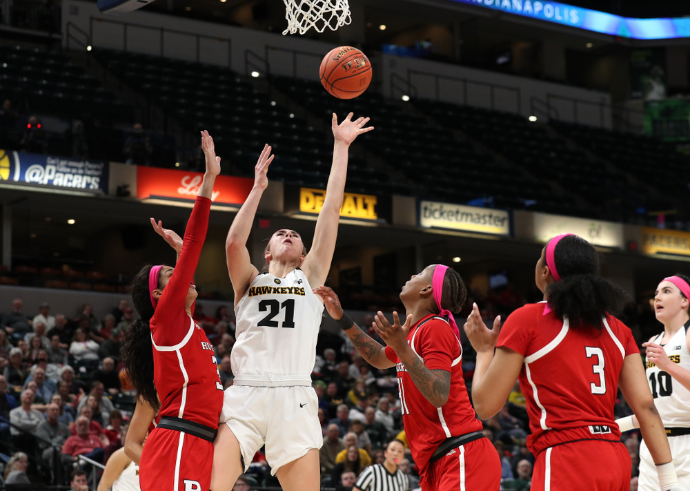 Iowa Hawkeyes forward Hannah Stewart (21) against the Rutgers Scarlet Knights in the semi-finals of the Big Ten Tournament Saturday, March 9, 2019 at Bankers Life Fieldhouse in Indianapolis, Ind. (Brian Ray/hawkeyesports.com)