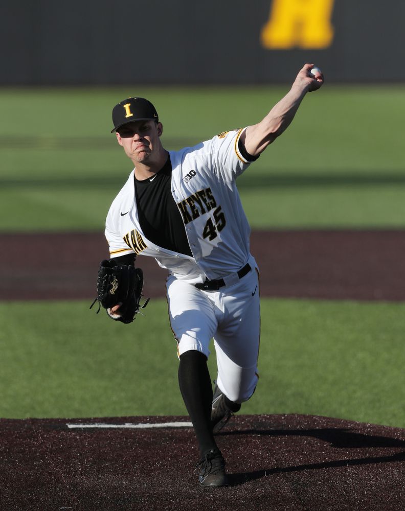 Iowa Hawkeyes Kyle Shimp (45) against the Nebraska Cornhuskers Saturday, April 20, 2019 at Duane Banks Field. (Brian Ray/hawkeyesports.com)