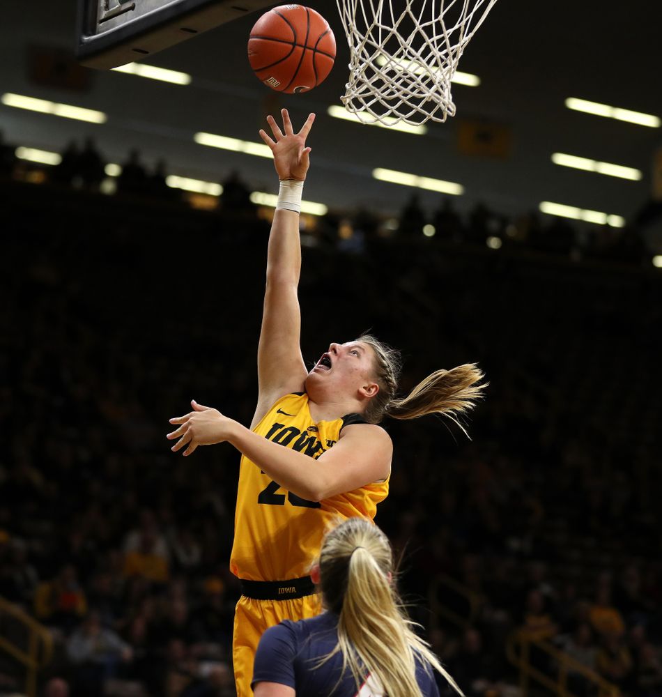 Iowa Hawkeyes forward/center Monika Czinano (25) against the Robert Morris Colonials Sunday, December 2, 2018 at Carver-Hawkeye Arena. (Brian Ray/hawkeyesports.com)