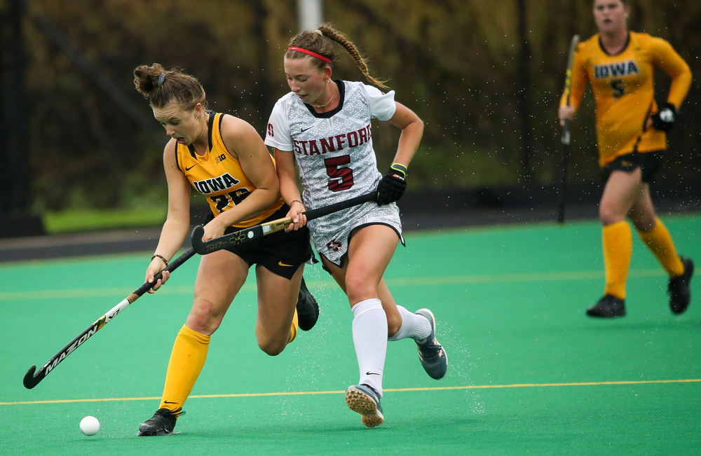 Iowa Hawkeyes forward Madeleine Murphy (26) dribbles during a game against Stanford at Grant Field on October 7, 2018. (Tork Mason/hawkeyesports.com)