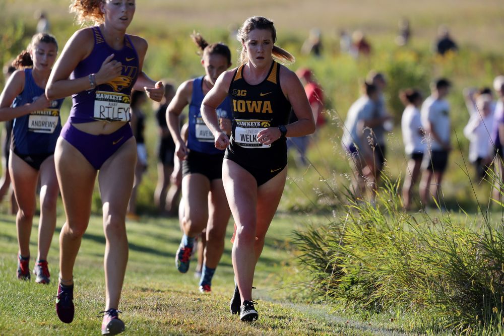 IowaÕs Lindsey Welker runs in the 2019 Hawkeye Invitational Friday, September 6, 2019 at the Ashton Cross Country Course. (Brian Ray/hawkeyesports.com)